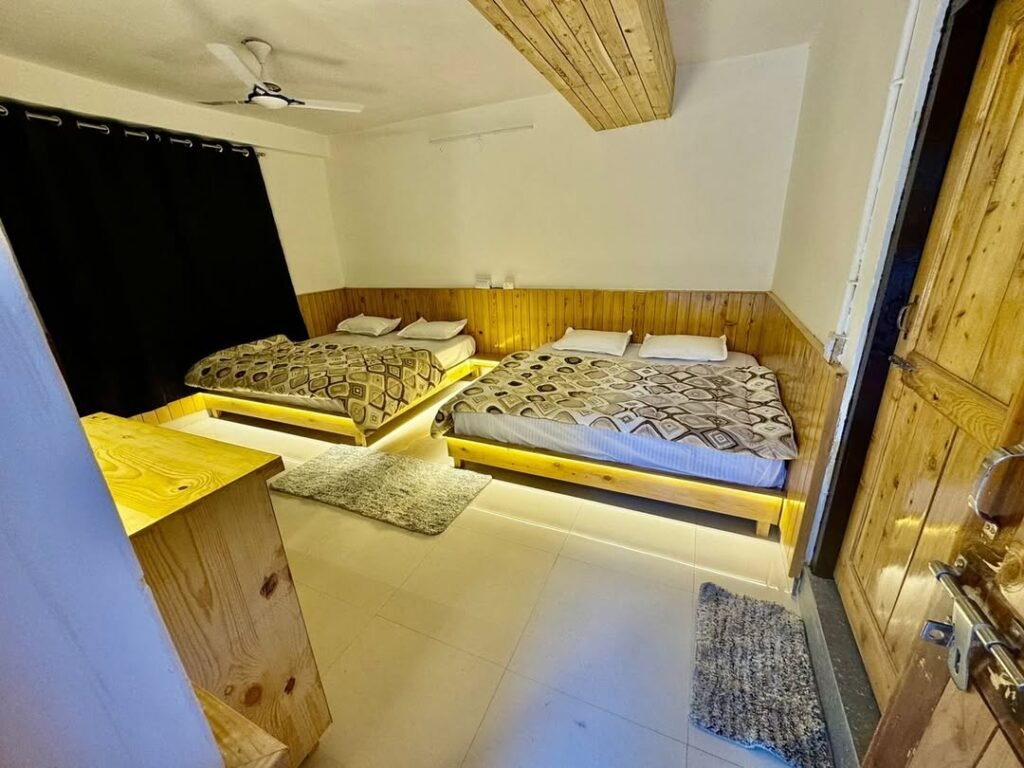 Luxurious Room Luxurious Room